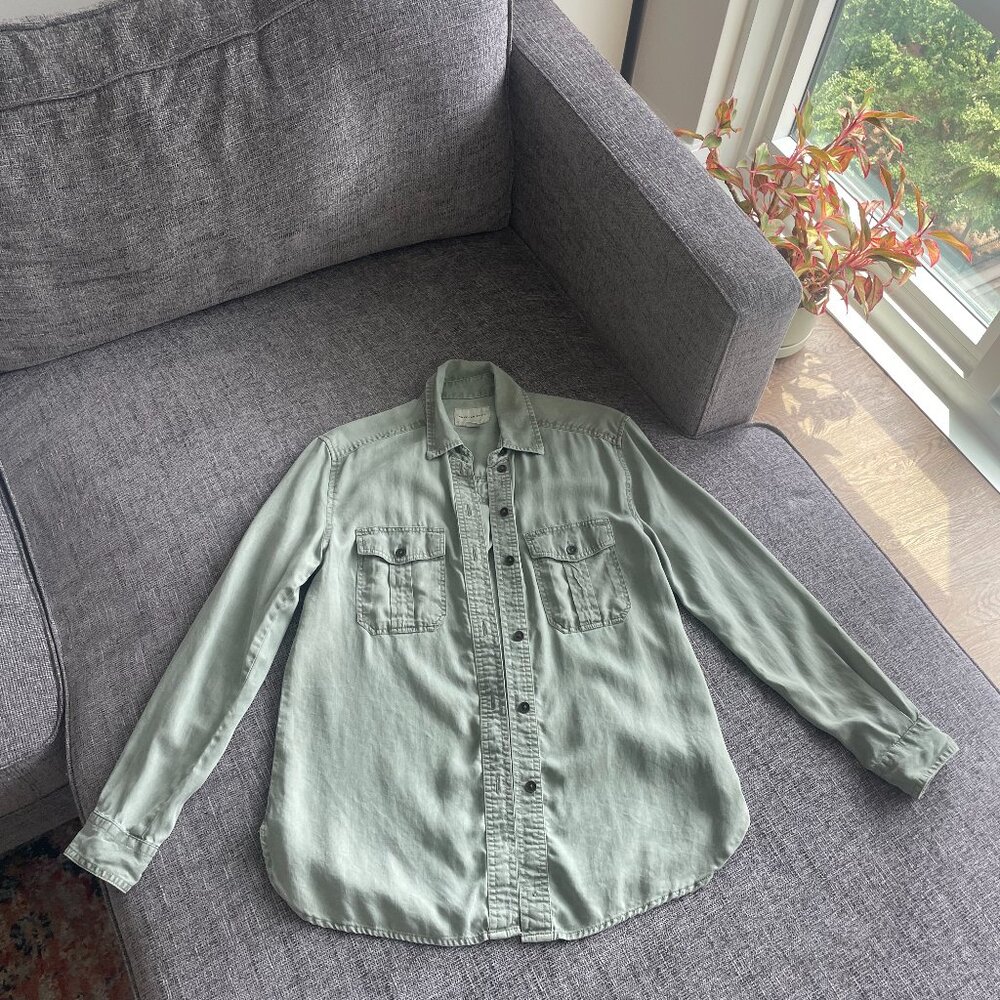 American Eagle Outfitters Sage Green Button-Down Shirt